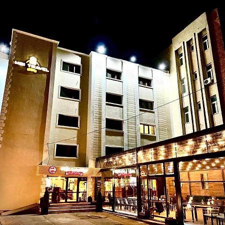 Mbi Travel Inn ไกรโอวา ภายนอก รูปภาพ