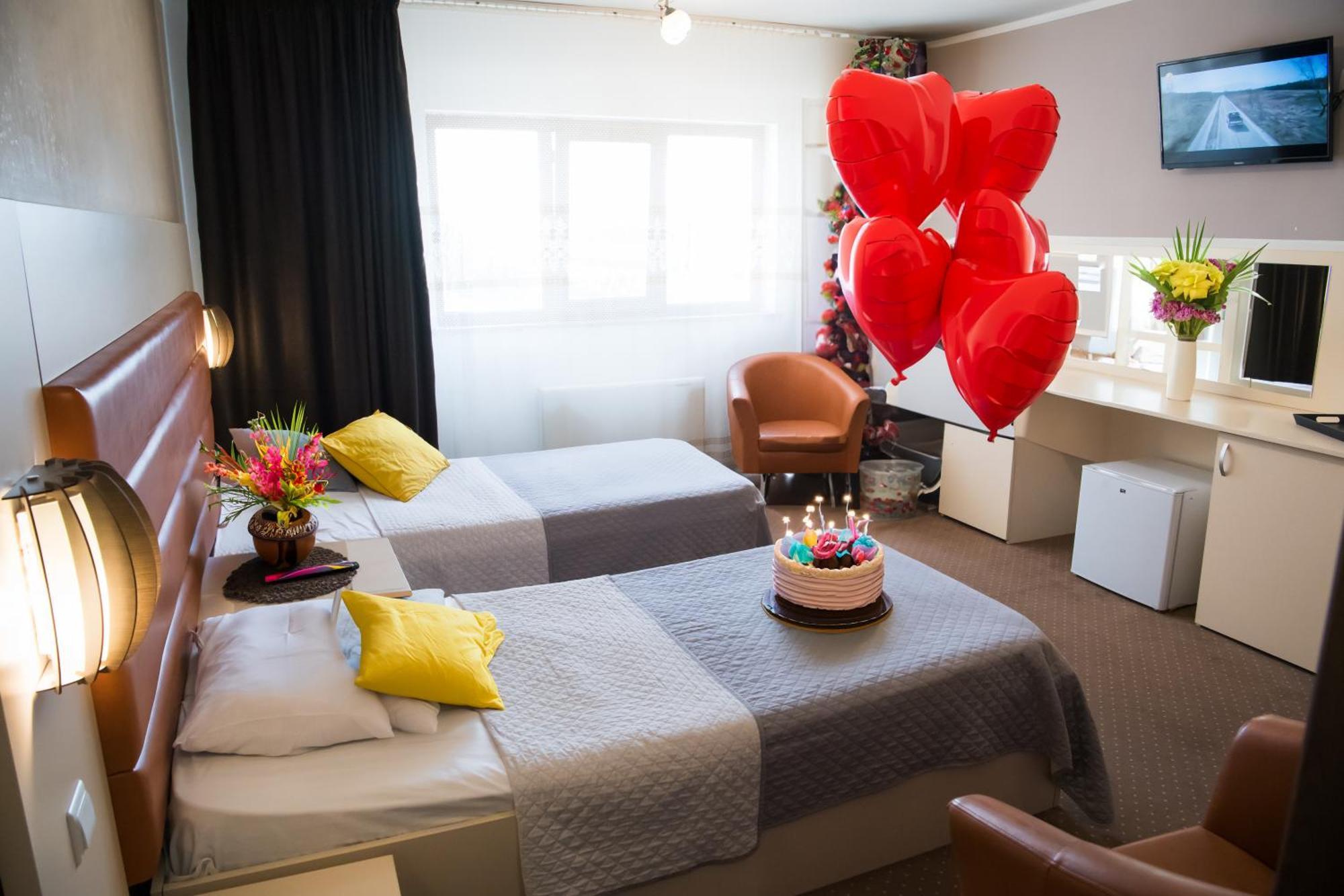 Mbi Travel Inn ไกรโอวา ภายนอก รูปภาพ